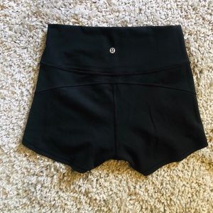 Lululemon align short